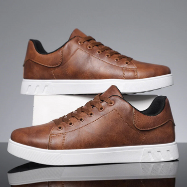 Black low top sneakers - Beaulin Paris